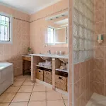 Ferienhaus In Saint-raphael